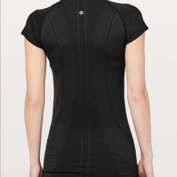 Lululemon Swiftly Tech Short Sleeve Crew - Picture 2 of 6